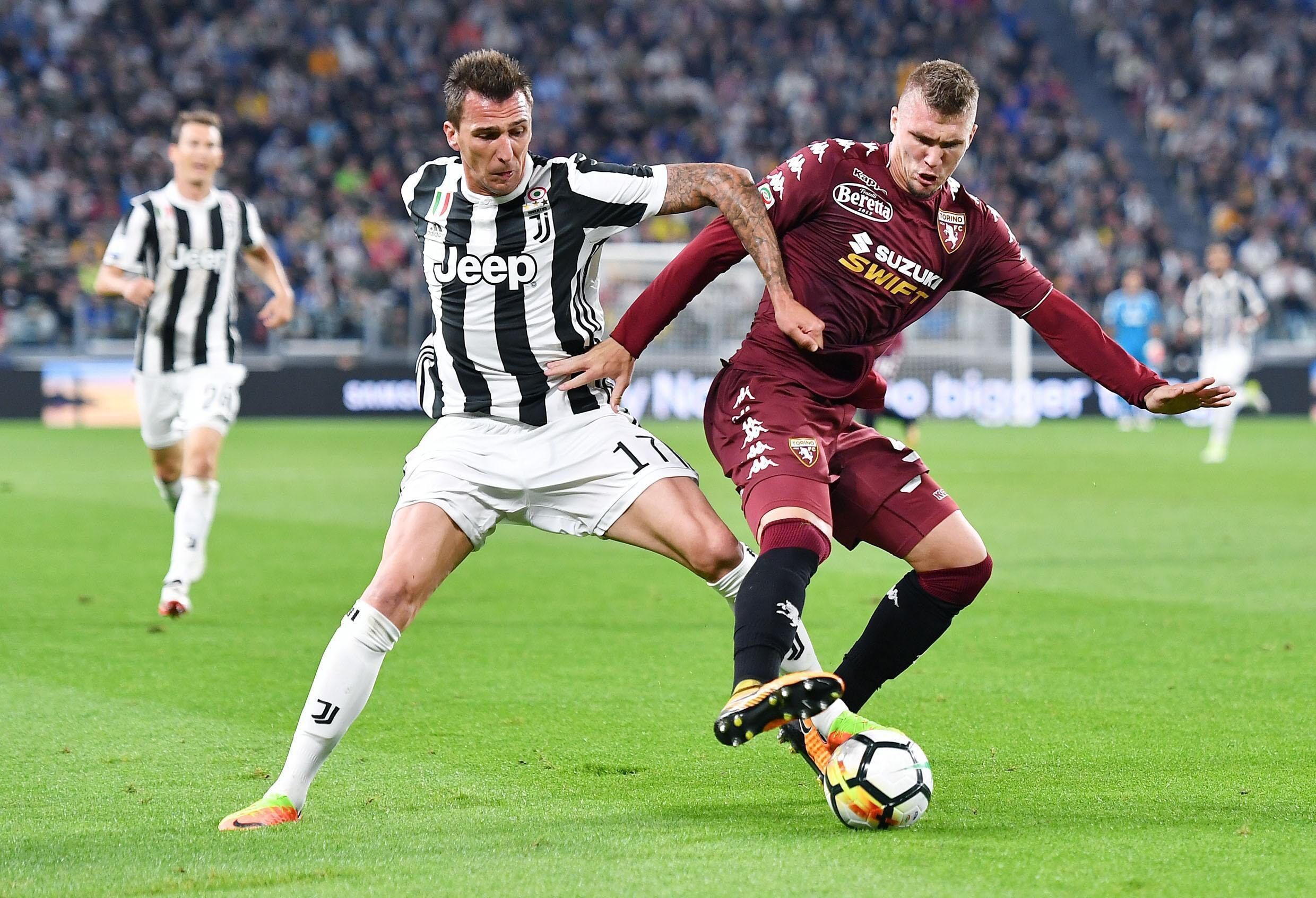 法兰克福vs沃尔夫斯堡：格策、堂安律首发，埃里克森、马耶尔出战