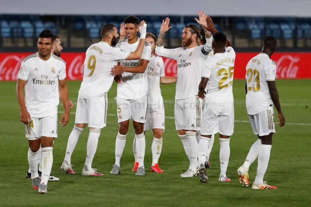 中国女排世锦赛名单基本确定：李盈莹或缺席，美国站16人选14人