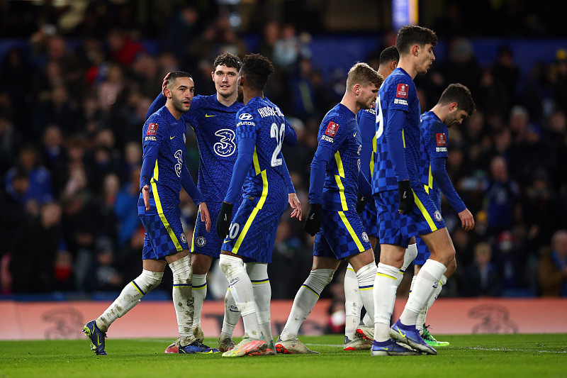 于根伟：目前并没有接触明天；下赛季的预算还跟这两年一样