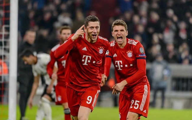 曼联明年还将不得不花巨资买人。