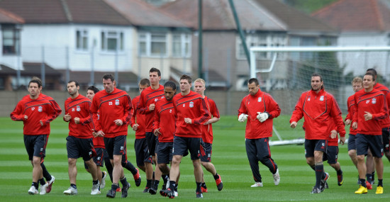 复古？多特球迷提议将球队队徽换回上世纪曾使用过的经典风格